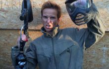 Zdjęcia ze strzelaniny na kulki z farbą