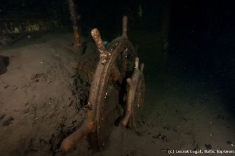 Nurkowanie wrakowe Trałowiec/Ślązak