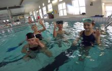 Zdjęcia z zajęć basenowych dla dzieci