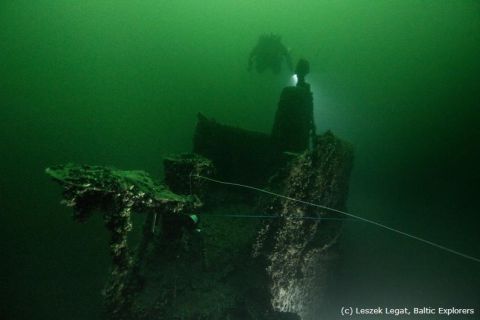 Nurkowanie wrakowe BN Kuter Jastarnia i Ślązak ORP 304