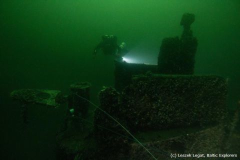 Nurkowanie wrakowe BN Kuter Jastarnia i Ślązak ORP 304