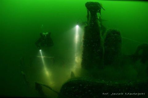 Nurkowanie wrakowe BN Kuter Jastarnia i Ślązak ORP 304