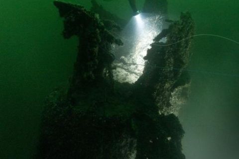 Nurkowanie Ślązak, Delfin, Groźny