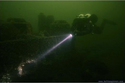 Nurkowanie wrakowe Delfin + Groźny